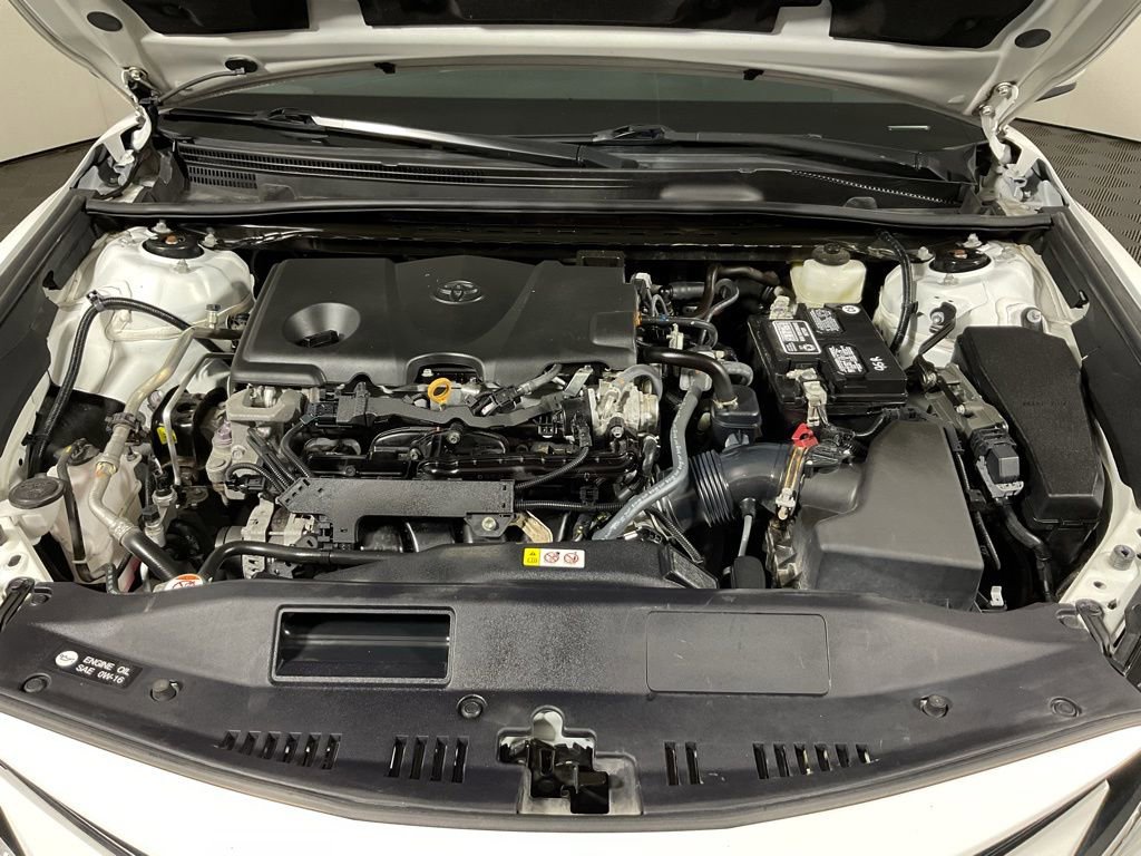 Used 2023 Toyota Camry LE AWD/4WD image 9