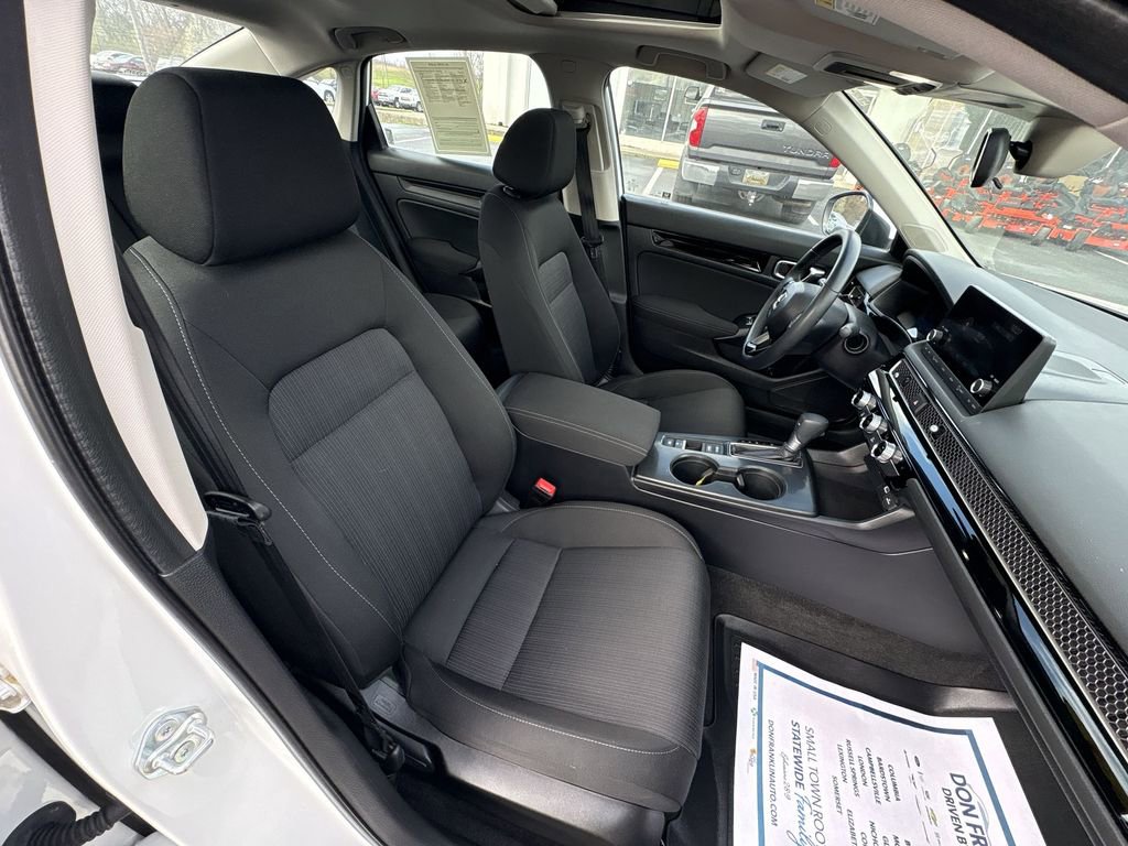 Used 2024 Honda Civic EX image 23