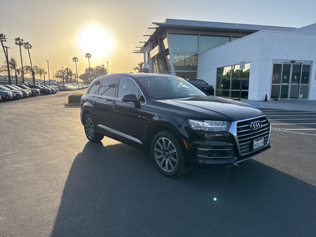 Used 2019 Audi Q7 3.0T Premium Plus w/ Premium Plus Package image 2