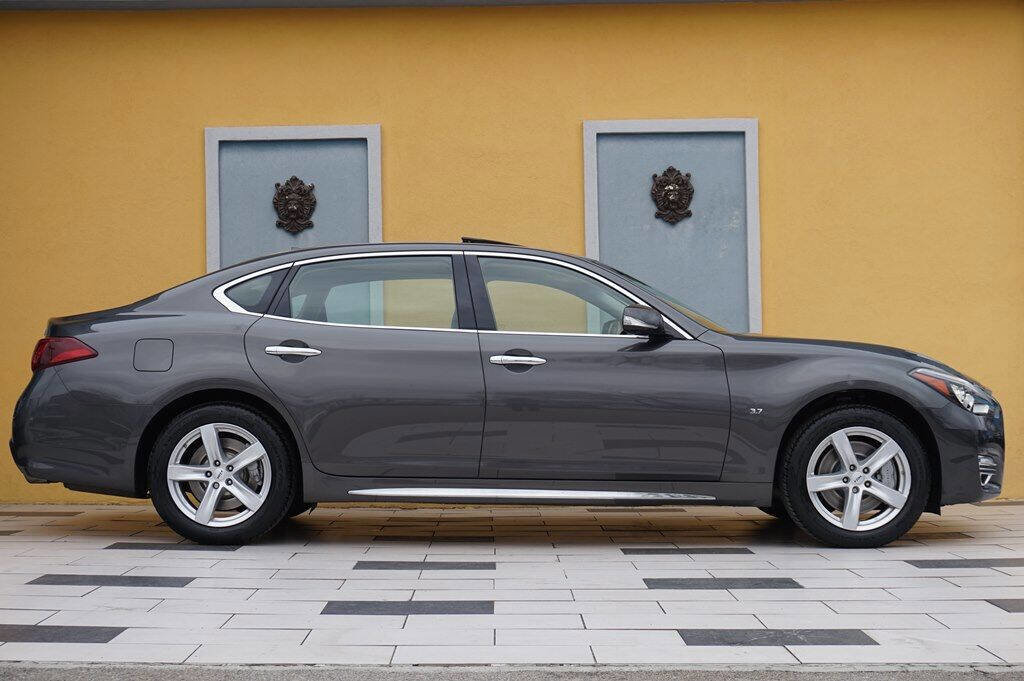 Used 2015 INFINITI Q70 L 3.7 image 4