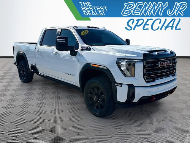 Used 2025 GMC Sierra 2500 AT4 w/ AT4 Premium Plus Package image 3