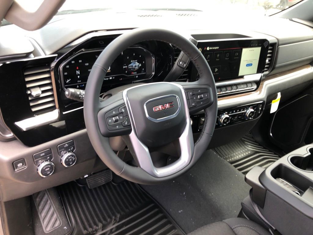 New 2025 GMC Sierra 1500 Elevation image 14