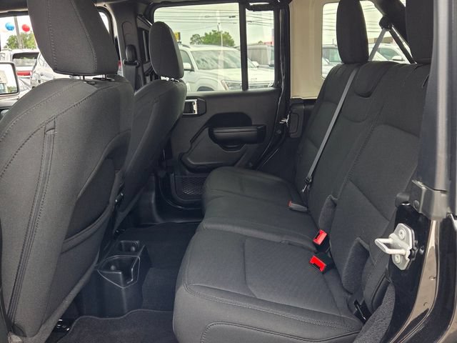 Used 2021 Jeep Wrangler Unlimited Sport AWD/4WD image 6