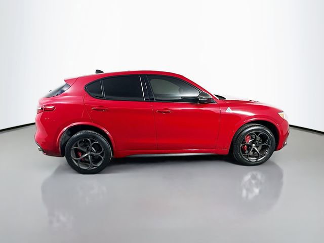 Used 2018 Alfa Romeo Stelvio Quadrifoglio w/ Driver Assist Dynamic Package image 5
