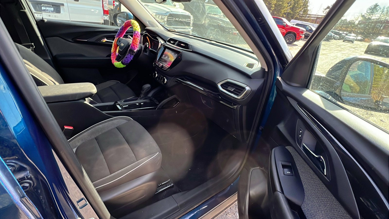 Used 2021 Chevrolet TrailBlazer LT w/ Convenience Package image 19