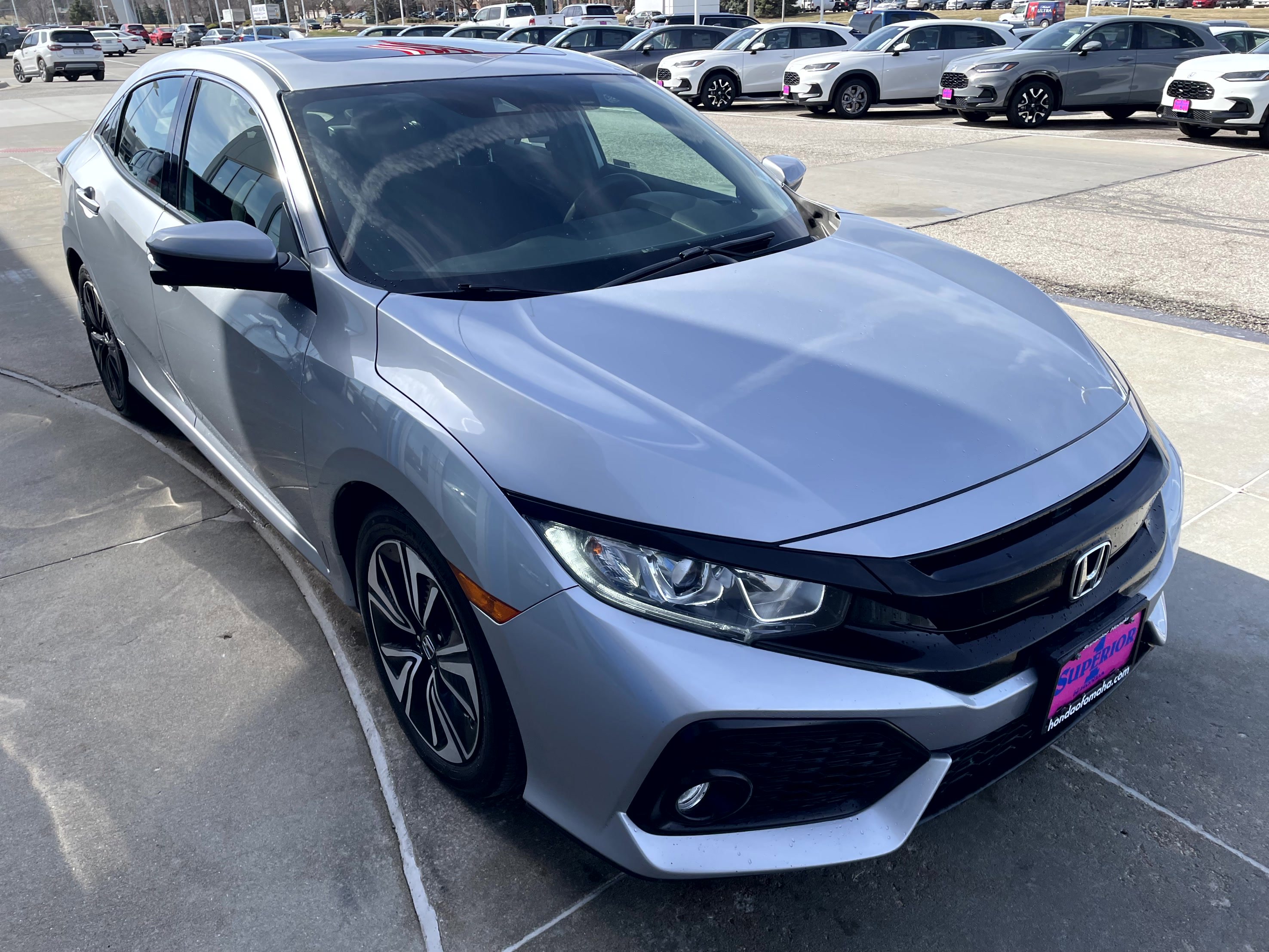 Used 2019 Honda Civic EX image 4