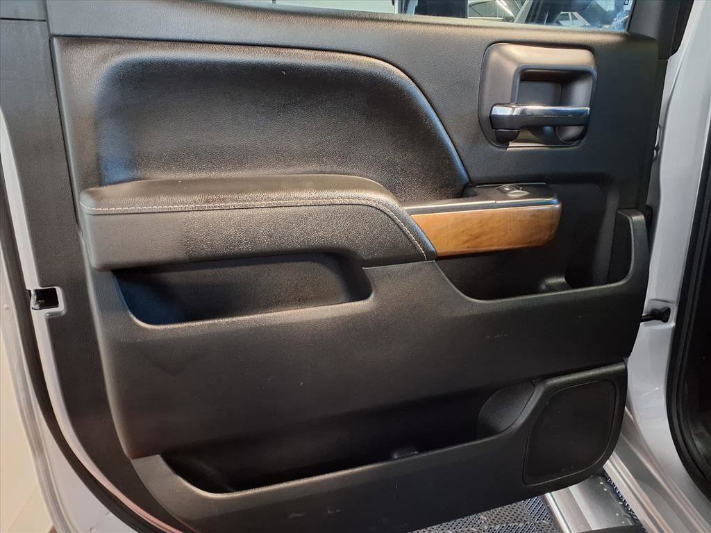 Used 2015 Chevrolet Silverado 2500 LTZ w/ Duramax Plus Package image 15
