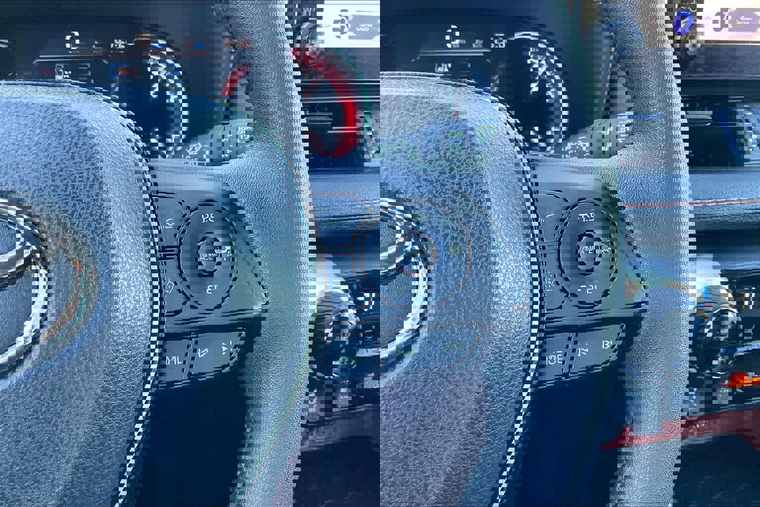 Used 2023 Toyota RAV4 Adventure image 22