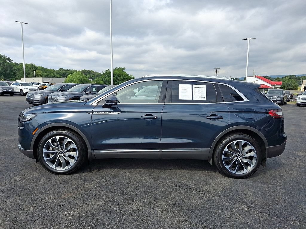 Certified 2023 Lincoln Nautilus Reserve AWD/4WD image 7