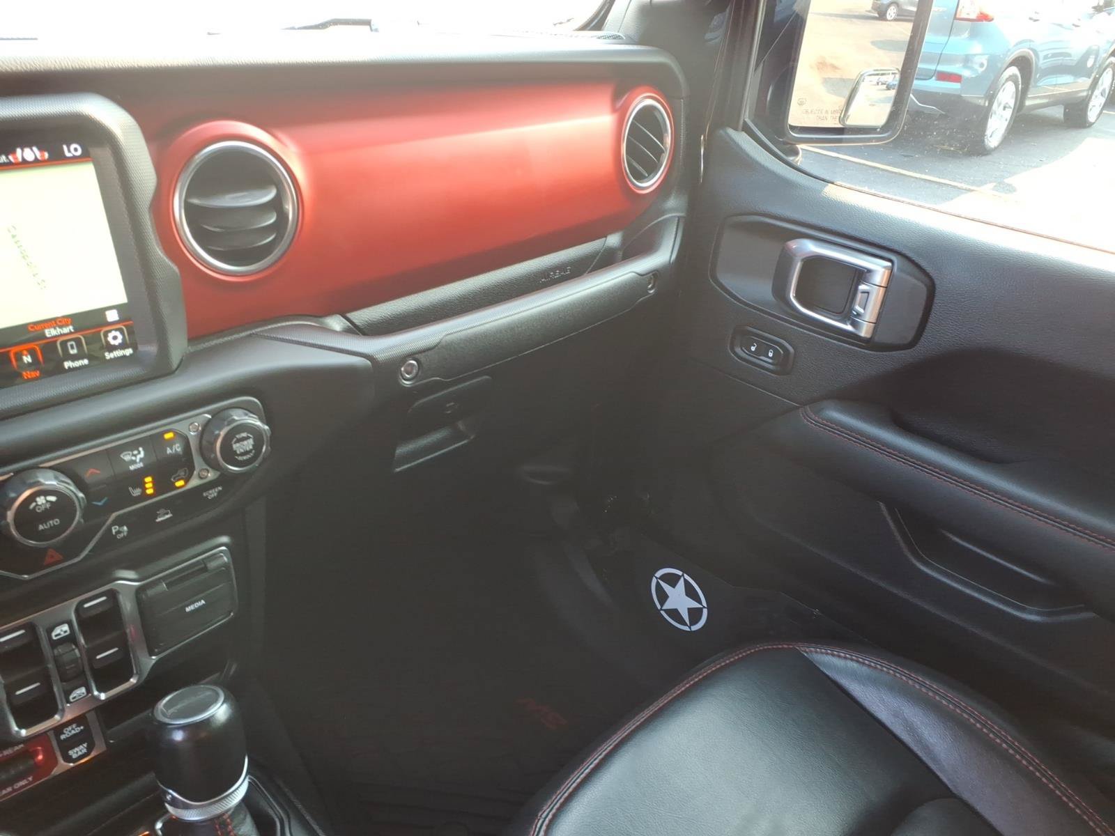Used 2021 Jeep Gladiator Rubicon w/ Dual Top Group AWD/4WD image 25