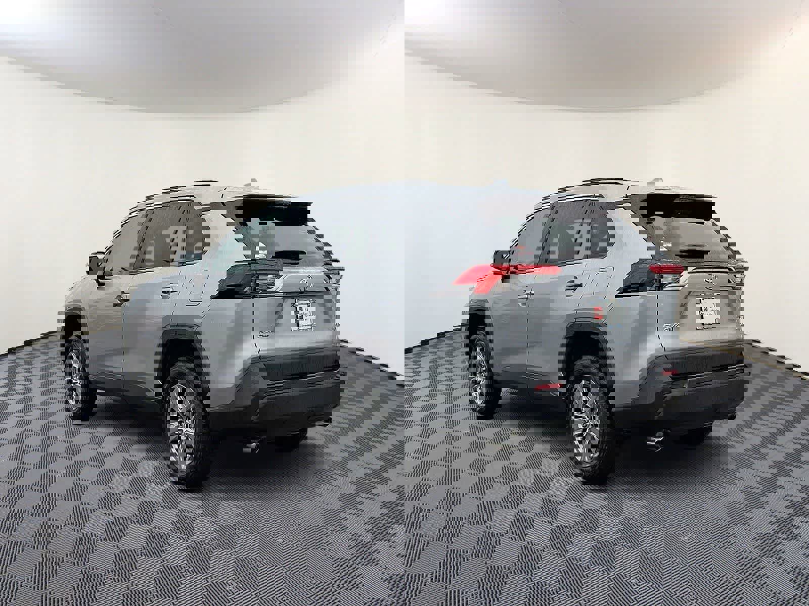 Certified 2025 Toyota RAV4 XLE w/ Convenience Package image 9