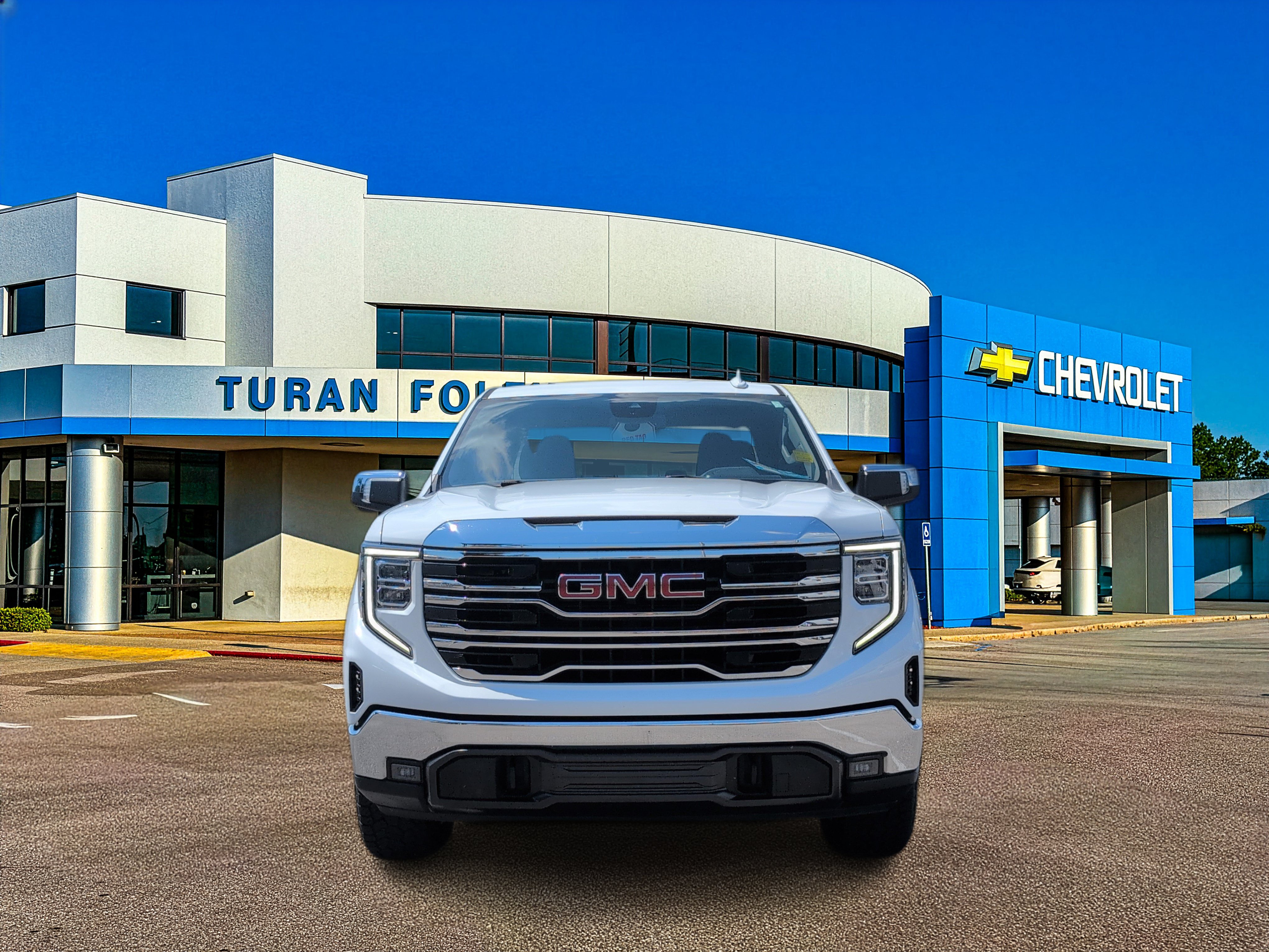 Used 2022 GMC Sierra 1500 SLT AWD/4WD image 10