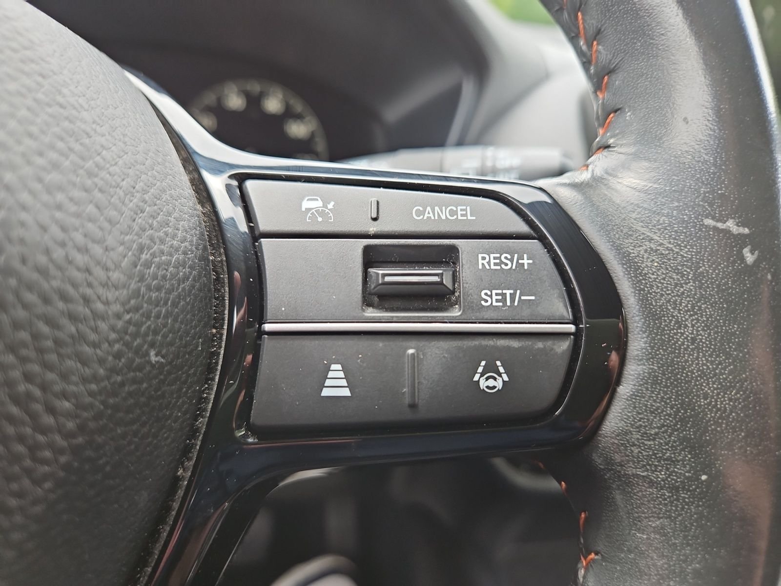 Used 2023 Honda HR-V Sport image 26