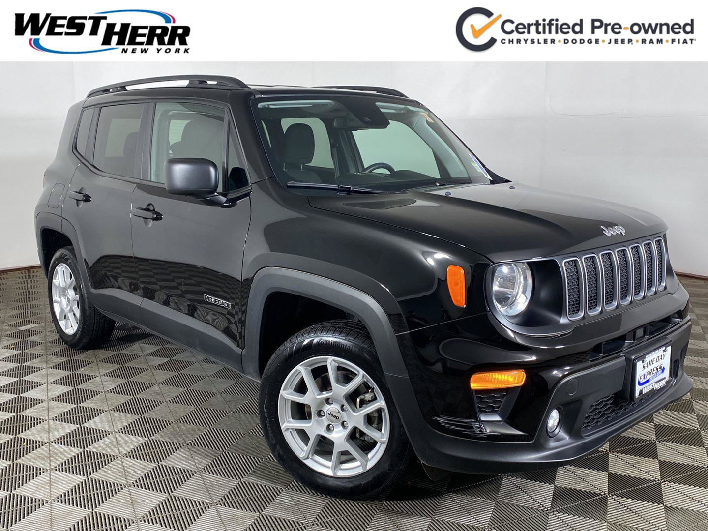 Used 2022 Jeep Renegade Latitude w/ Convenience Group AWD/4WD image 1