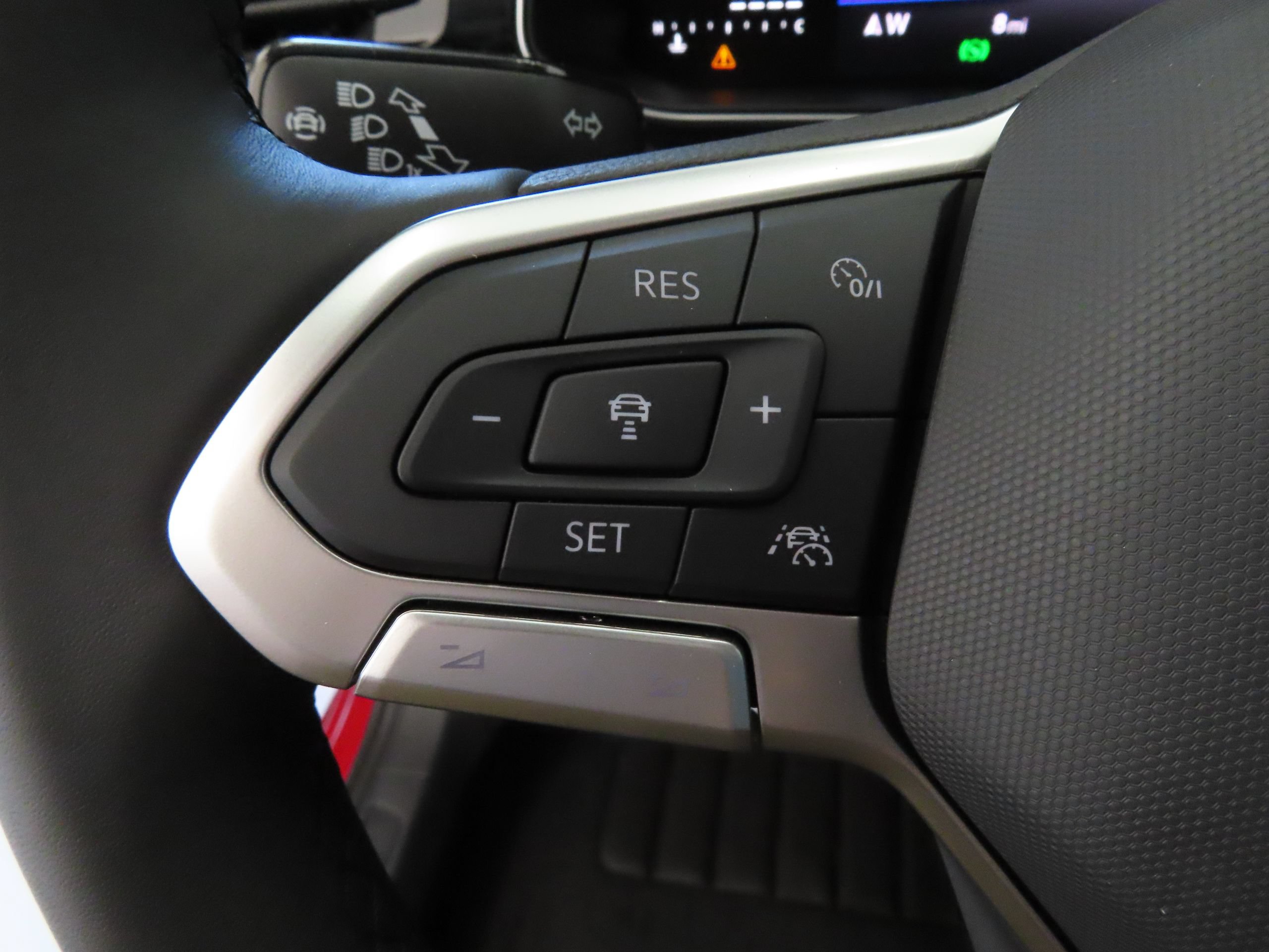 New 2026 Volkswagen Jetta SE FWD image 13
