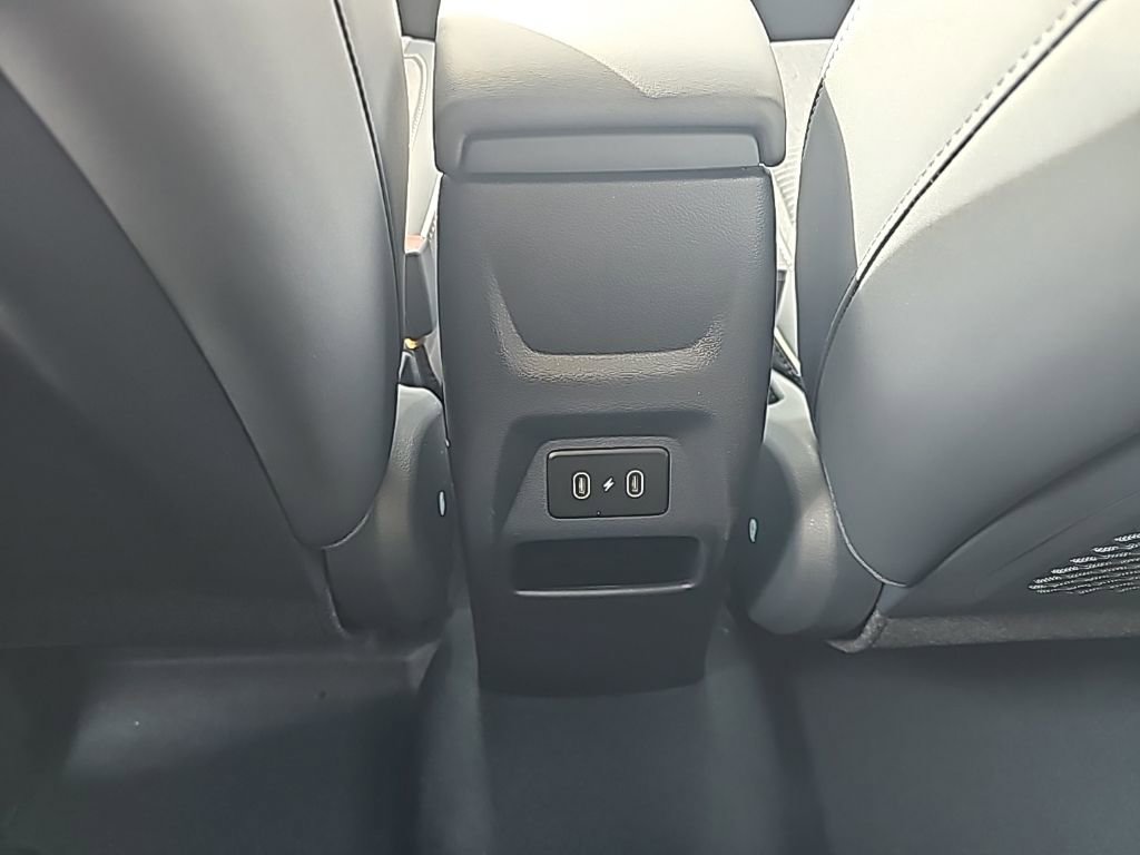 New 2026 Hyundai Venue SEL FWD image 29