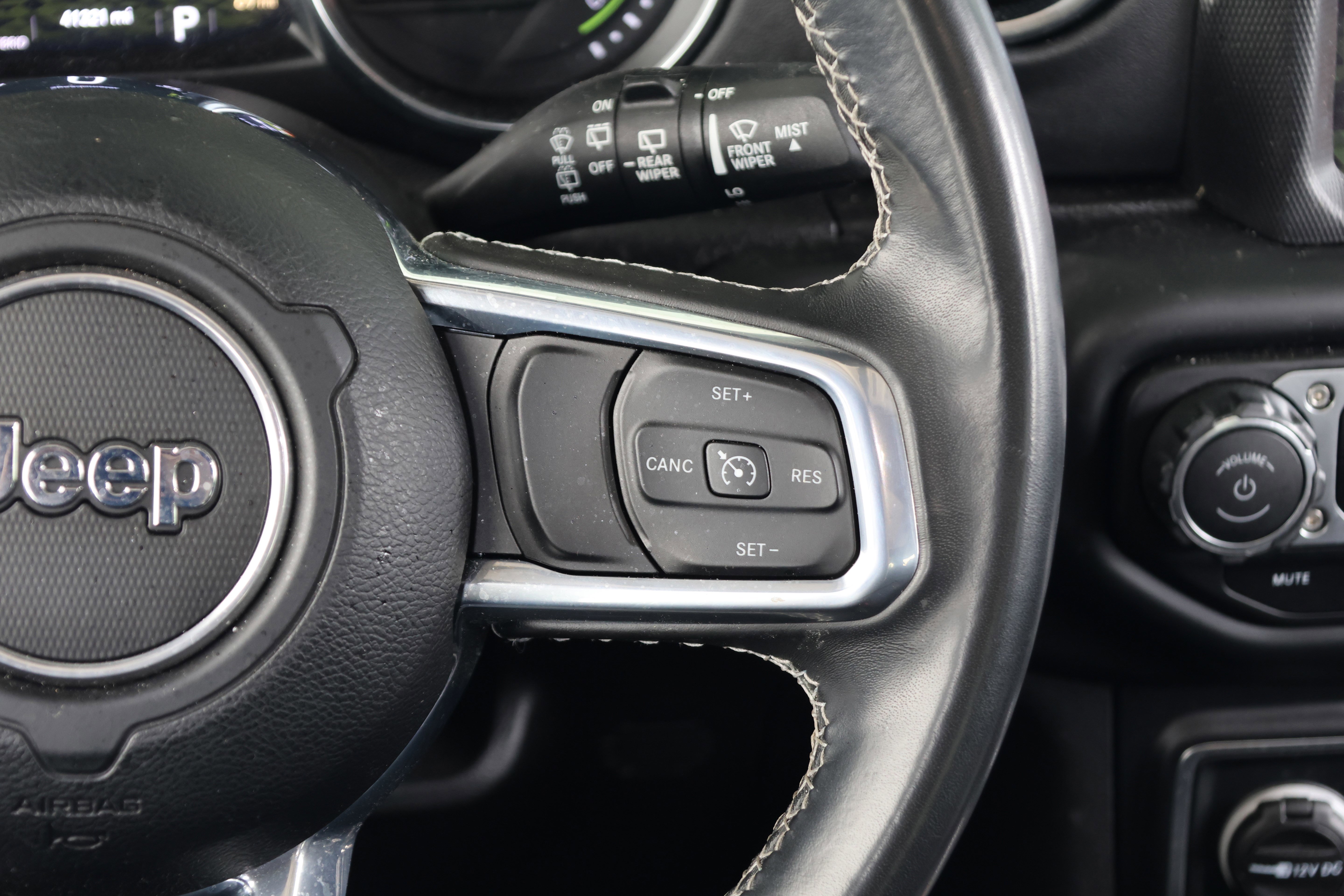 Used 2021 Jeep Wrangler Unlimited Sahara image 22