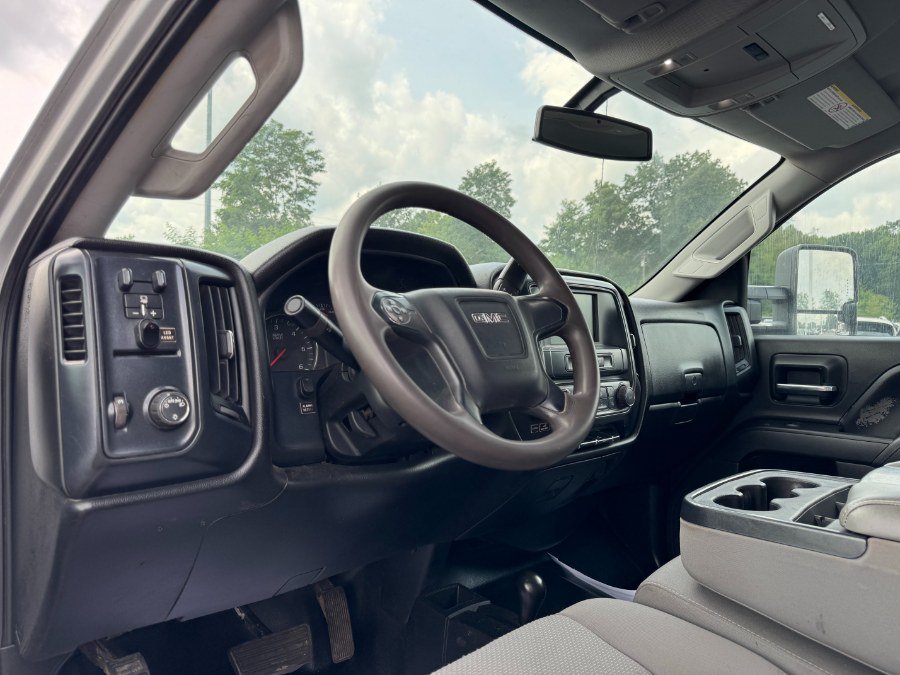 Used 2019 GMC Sierra 2500 4x4 Crew Cab w/ Sierra Convenience Package image 14