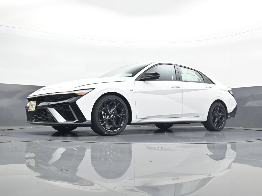 New 2026 Hyundai Elantra N Line FWD image 21