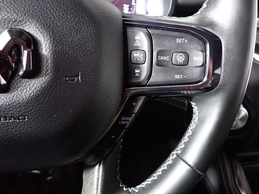 Used 2025 RAM 1500 Limited w/ Trailer Tow Group image 32