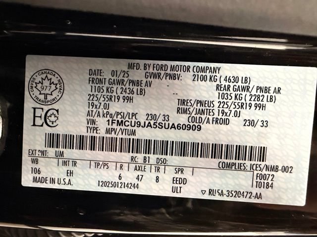 Used 2025 Ford Escape Platinum AWD/4WD image 48