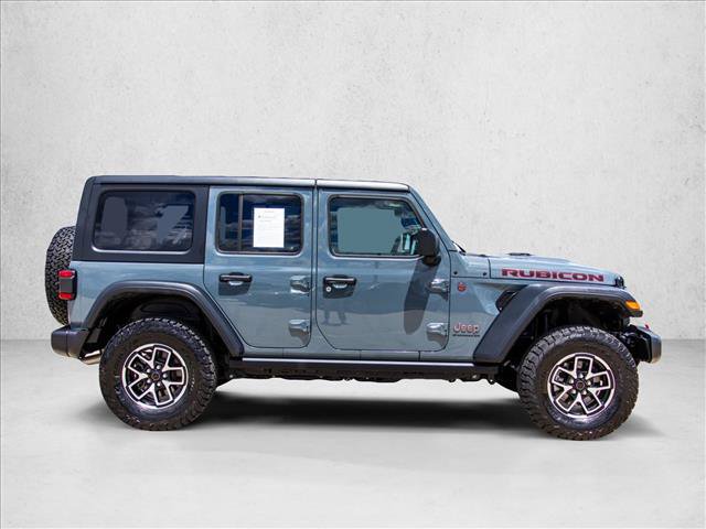 Used 2026 Jeep Wrangler Unlimited Rubicon AWD/4WD image 4