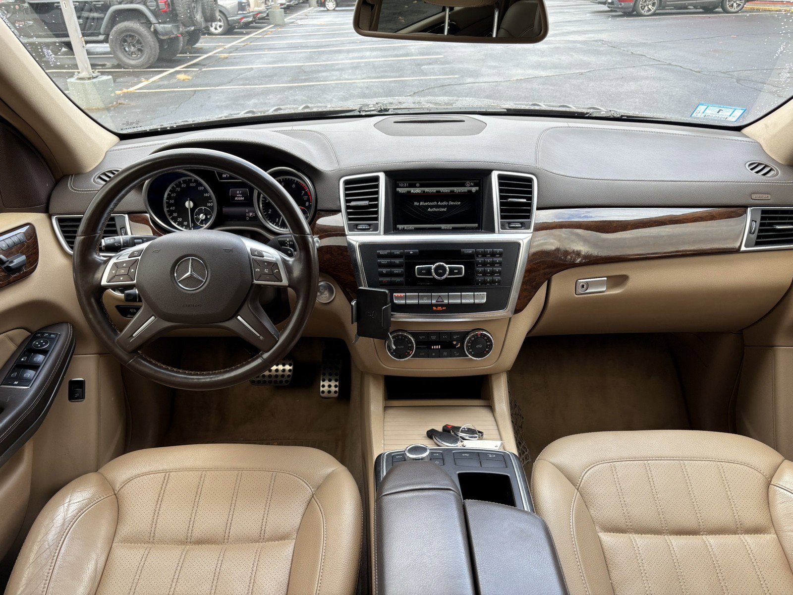 Used 2014 Mercedes-Benz GL 450 4MATIC image 37