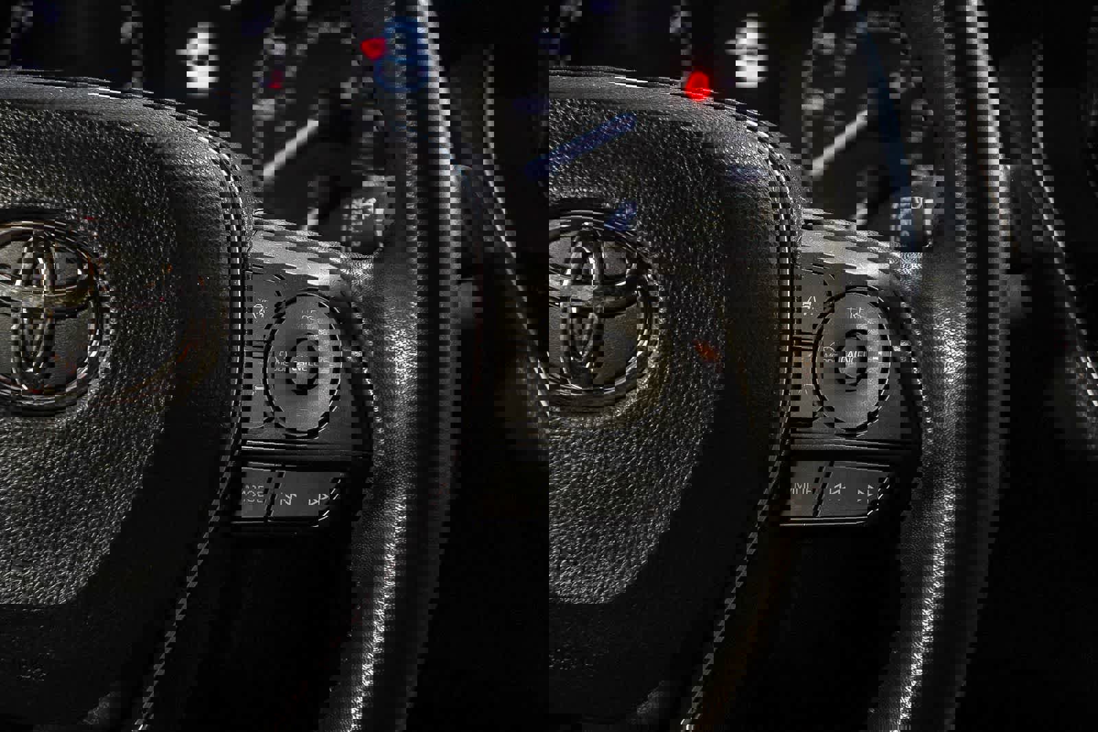 Certified 2024 Toyota Corolla SE image 17