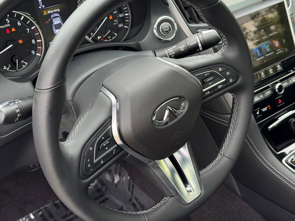 Certified 2022 INFINITI Q60 3.0t Luxe w/ Essential Package AWD/4WD image 15