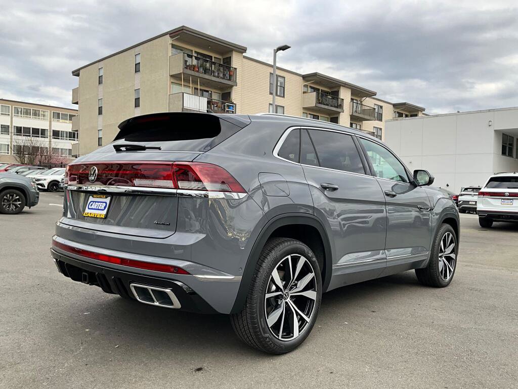New 2026 Volkswagen Atlas Cross Sport SEL Premium R-Line image 8