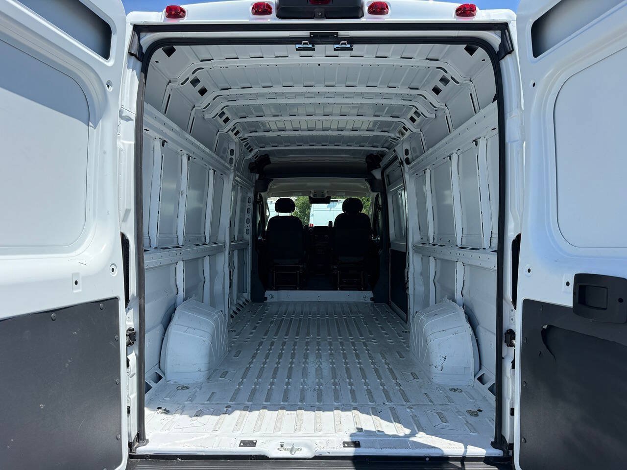 Used 2023 RAM ProMaster 3500 FWD image 20