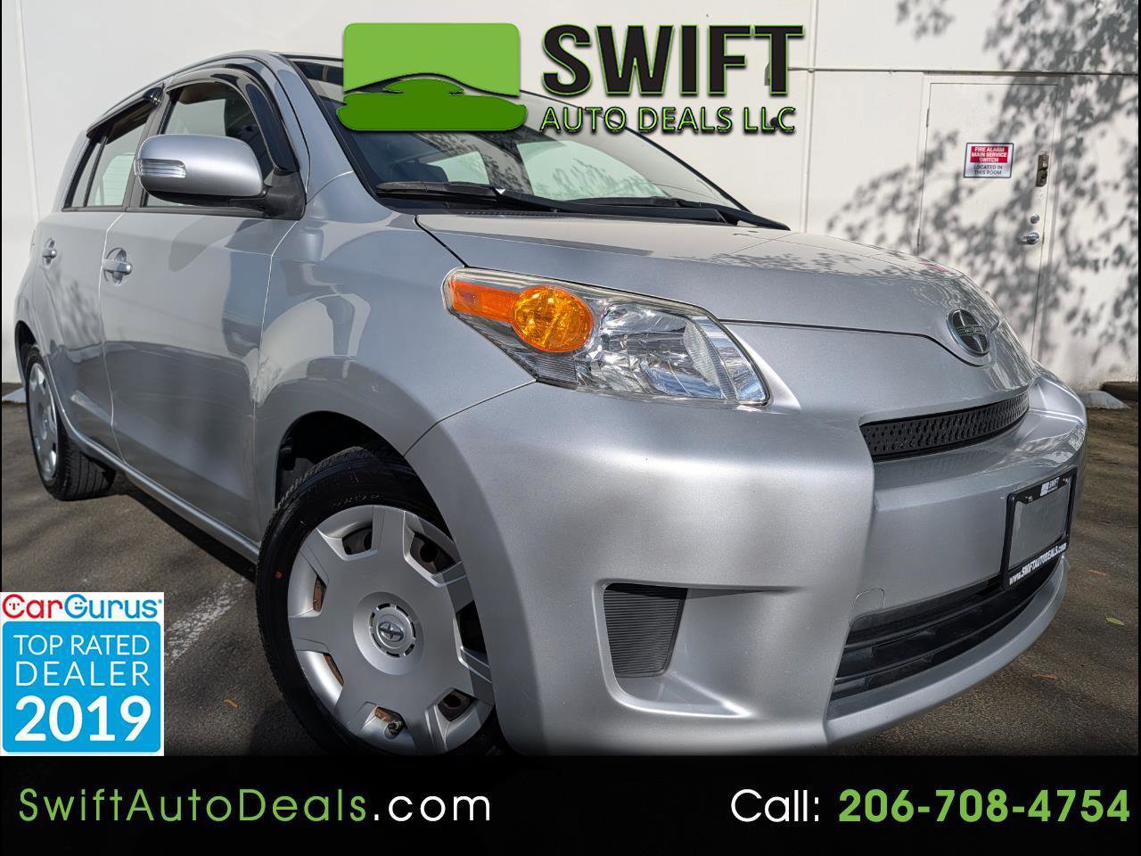 Used 2009 Scion xD image 1