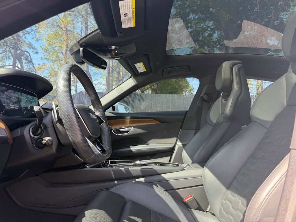 Used 2023 Audi e-tron GT Premium Plus AWD/4WD image 11
