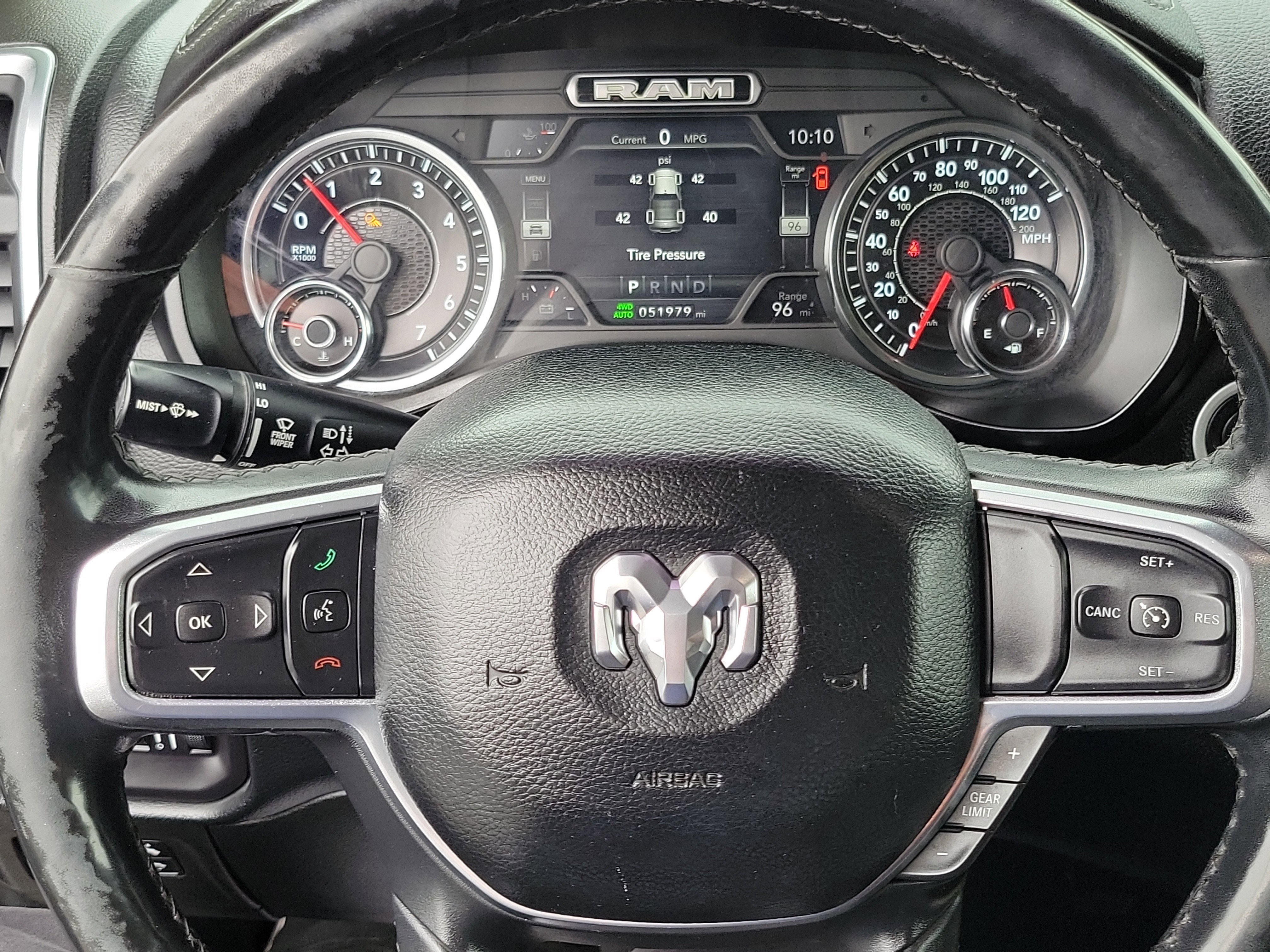 Used 2019 RAM 1500 Laramie AWD/4WD image 8