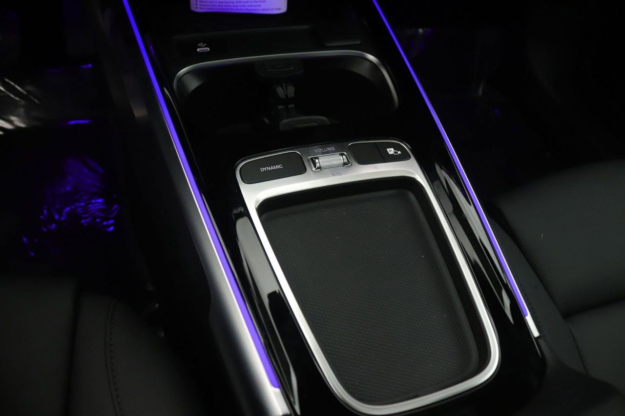 New 2026 Mercedes-Benz GLB 250 image 7