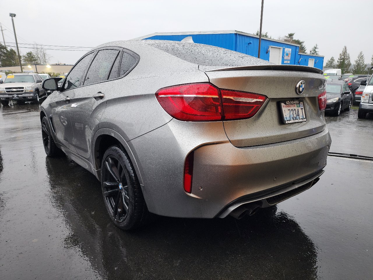 Used 2015 BMW X6 M image 2