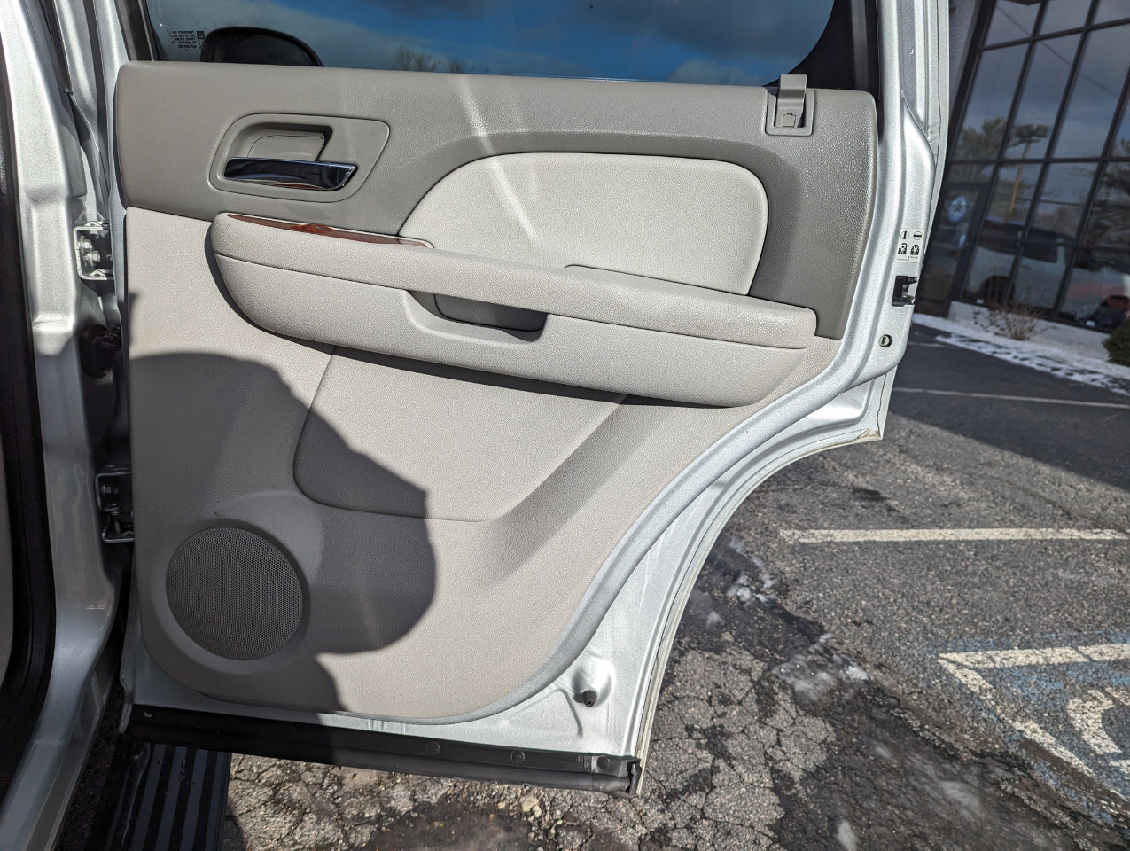 Used 2012 Chevrolet Tahoe LTZ image 40