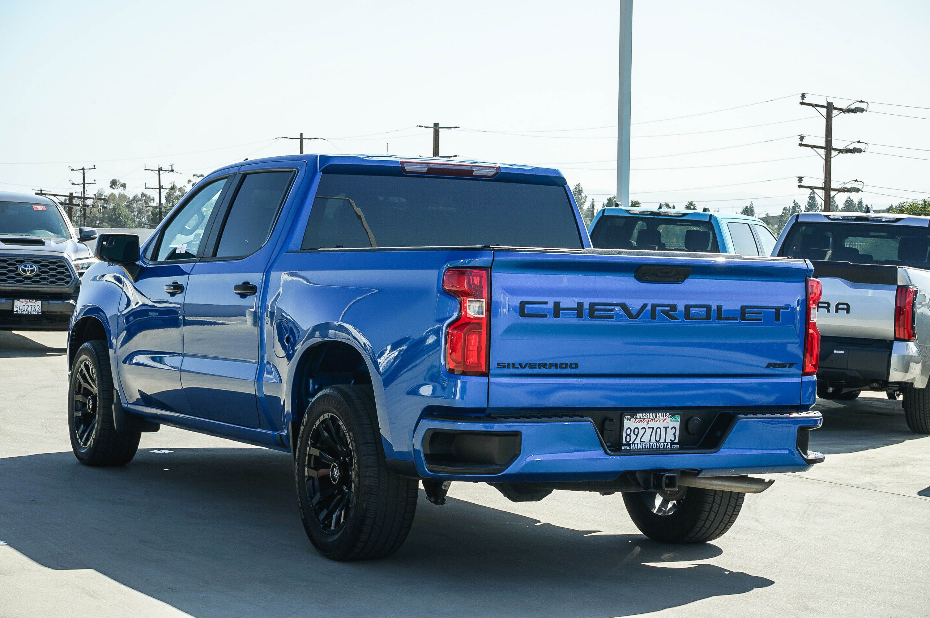 Used 2023 Chevrolet Silverado 1500 RST RWD image 5