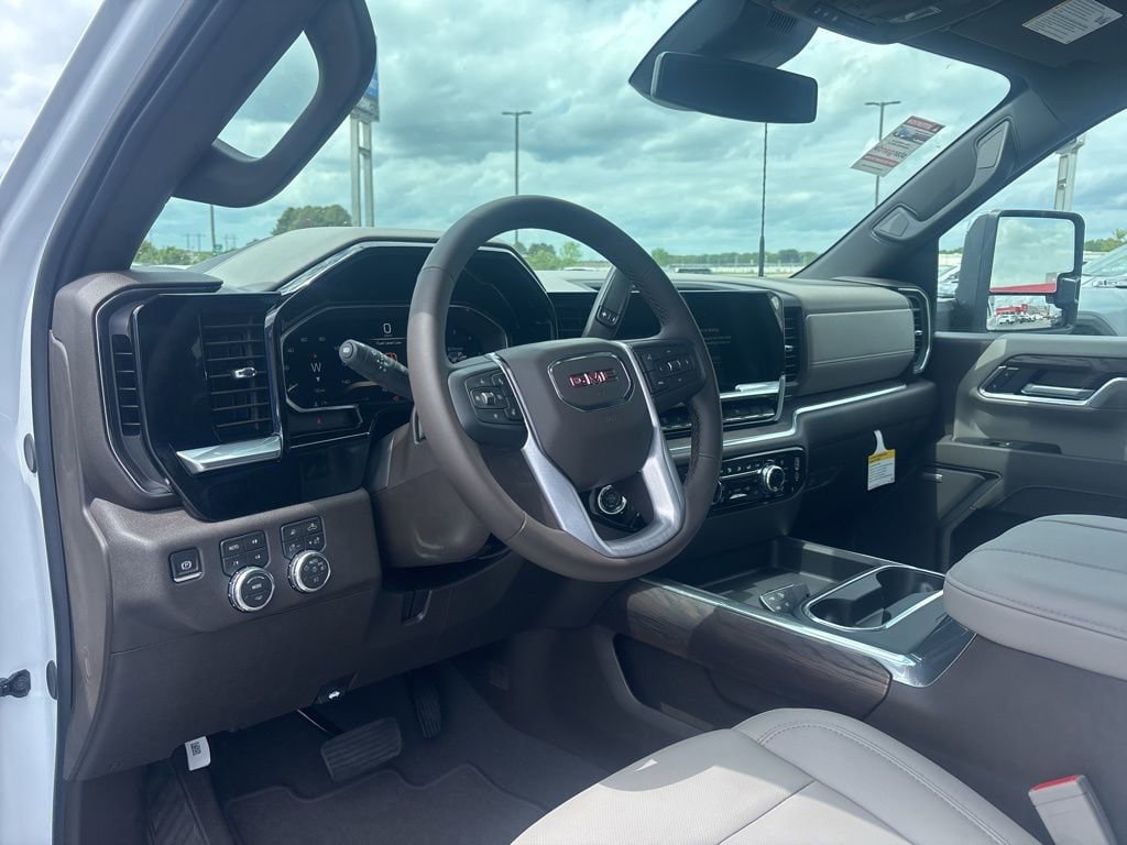New 2026 GMC Sierra 2500 SLT w/ SLT Convenience Package AWD/4WD image 10