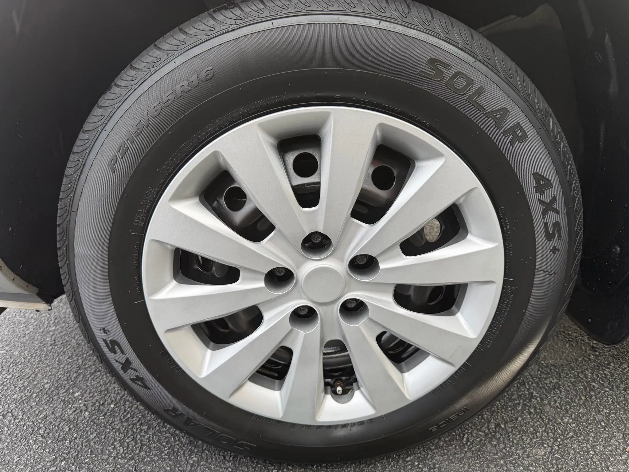 Used 2014 Nissan Rogue S image 22