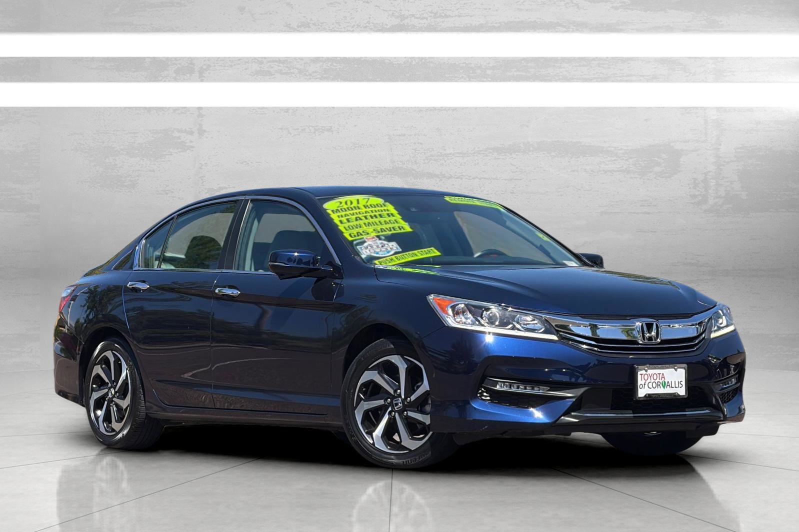 Used 2017 Honda Accord EX-L image 2