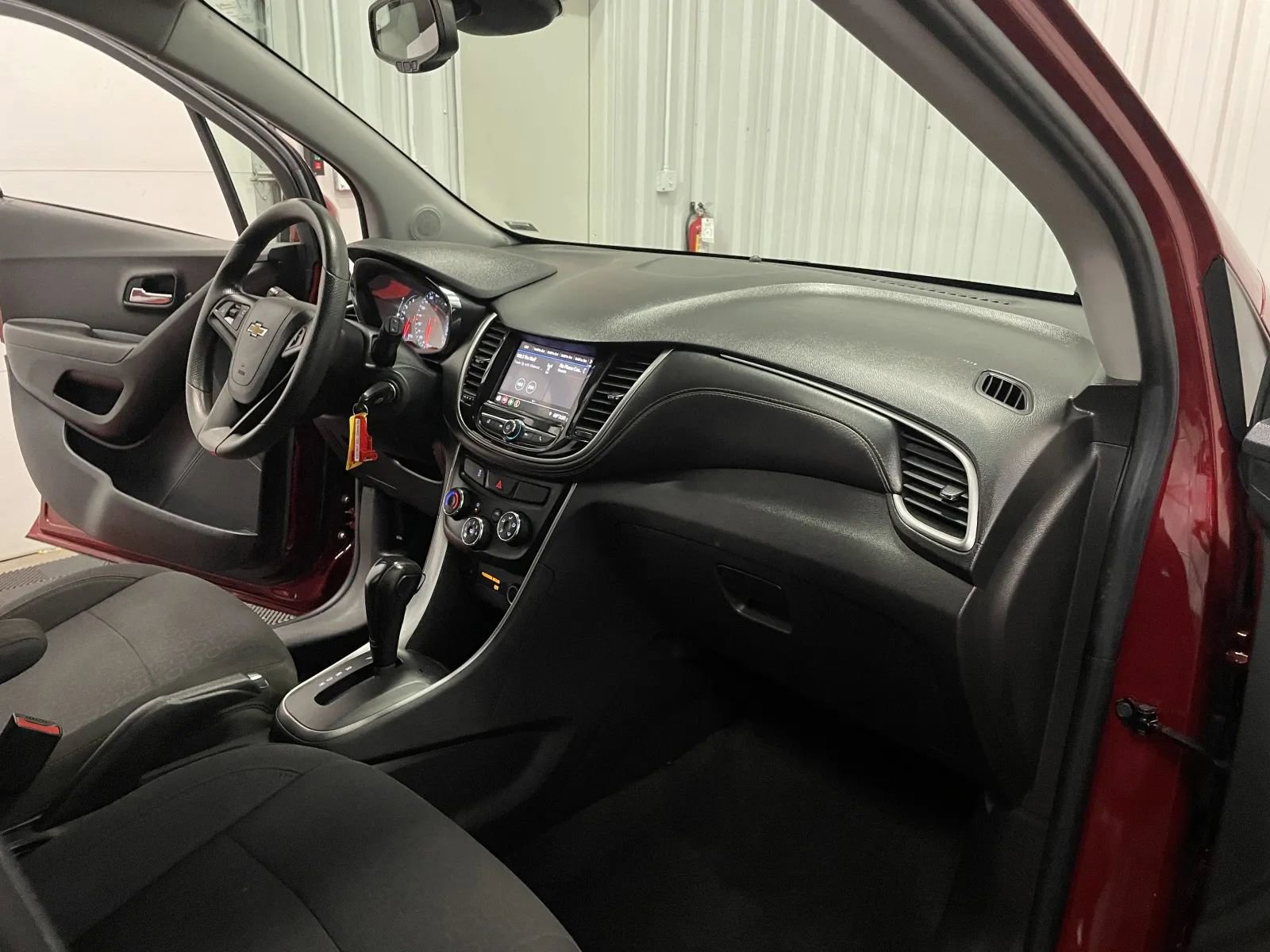 Used 2021 Chevrolet Trax LS w/ Tint and Cruise Package FWD image 43