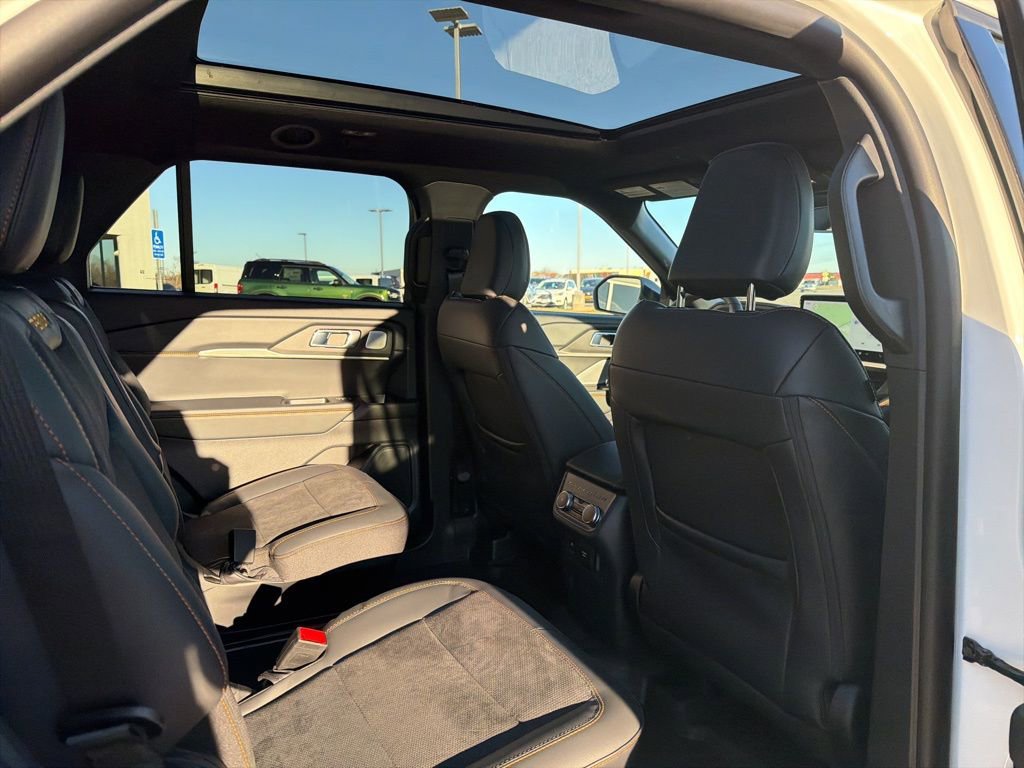 New 2026 Ford Explorer Tremor w/ Tremor Ultimate Package AWD/4WD image 20