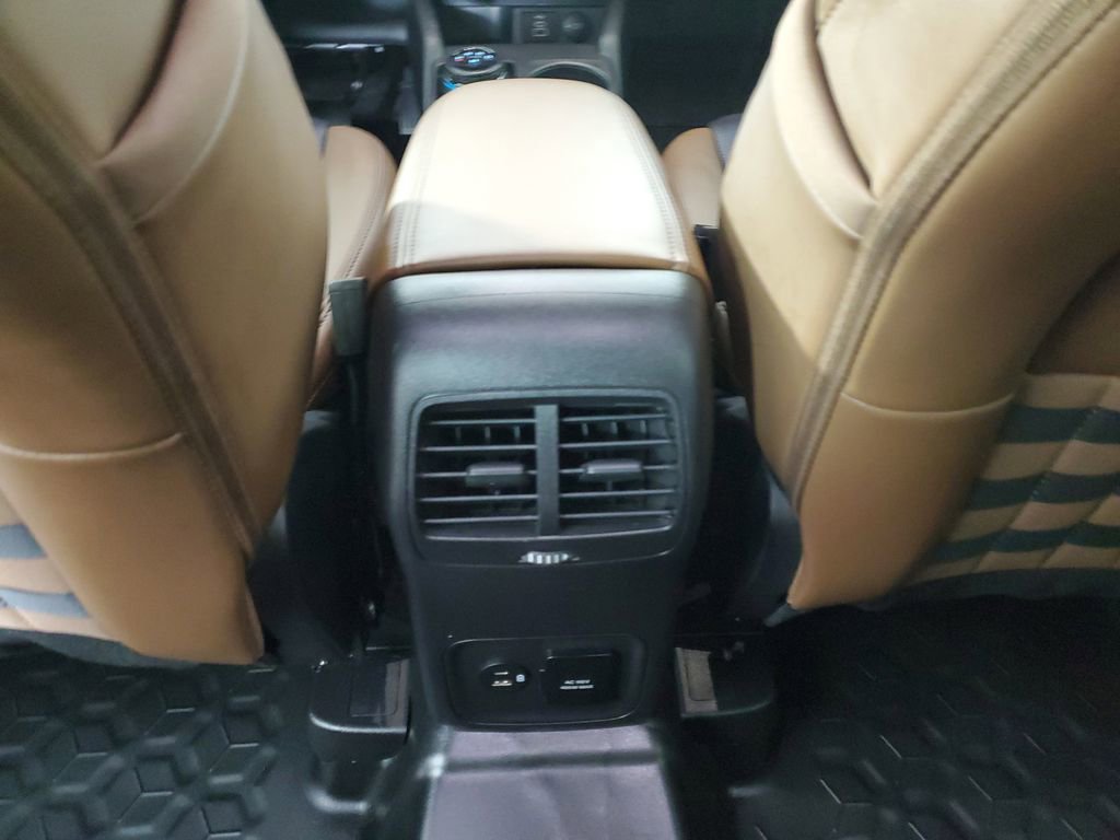 Used 2024 Ford Bronco Sport Badlands w/ Premium Package AWD/4WD image 15