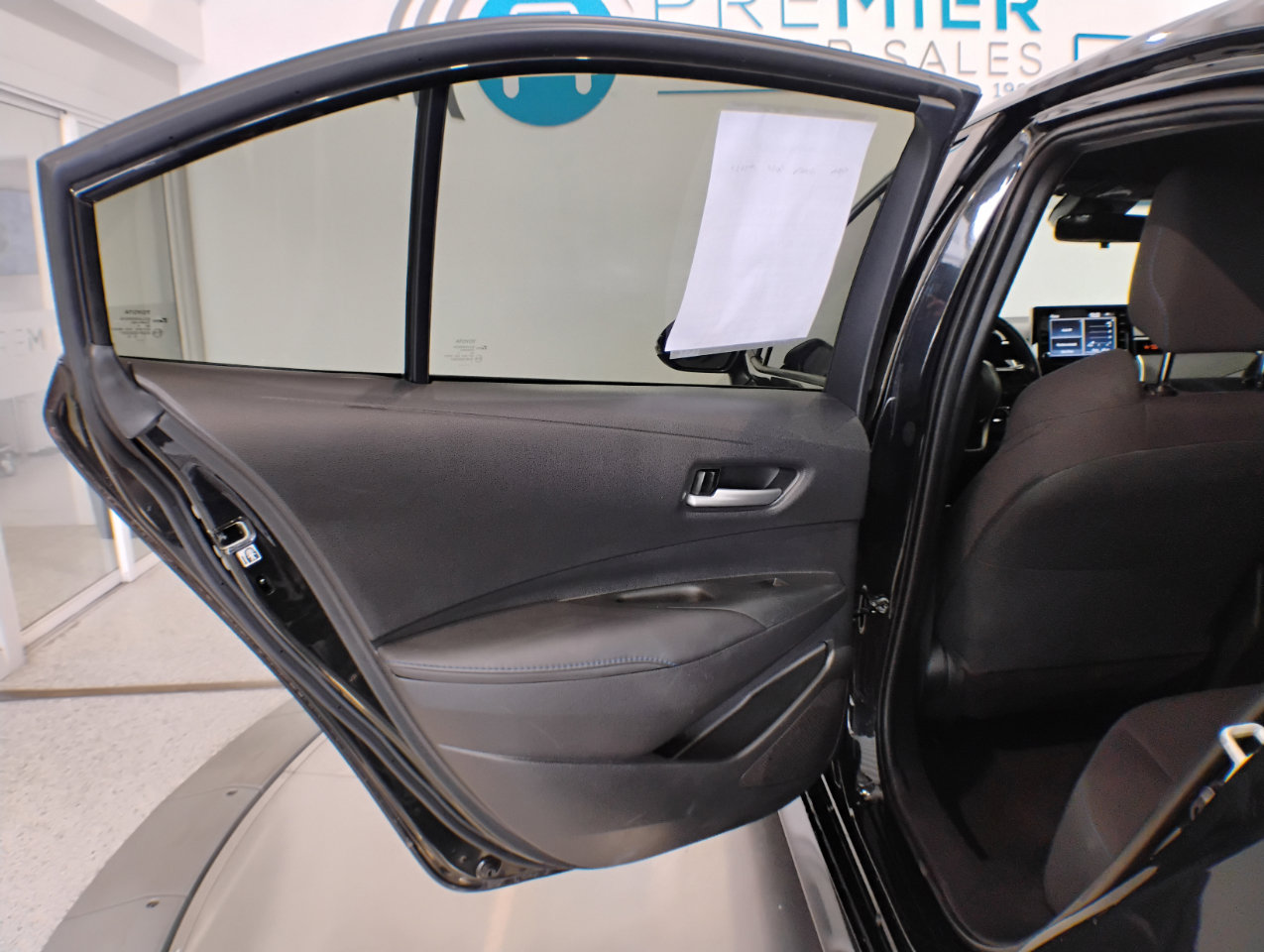 Used 2020 Toyota Corolla SE image 56