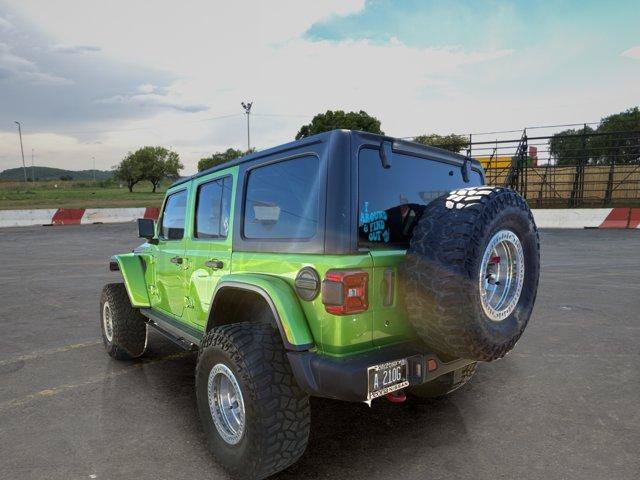 Used 2019 Jeep Wrangler Unlimited Rubicon w/ Dual Top Group AWD/4WD image 4
