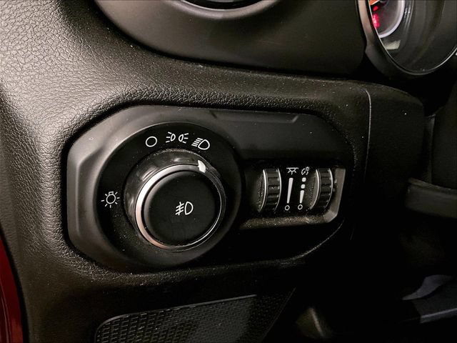 Used 2021 Jeep Wrangler Unlimited Sport AWD/4WD image 30