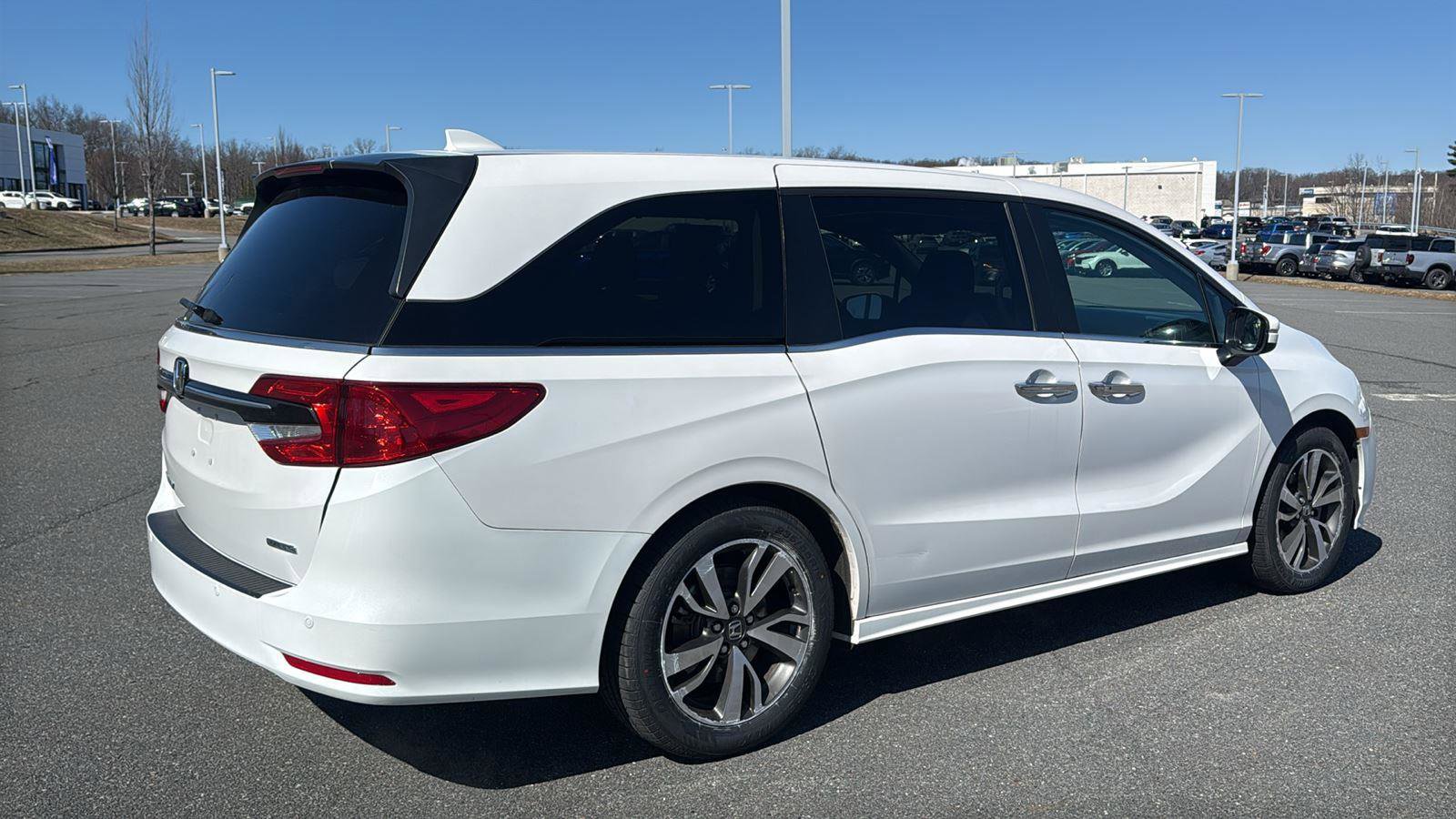 Used 2023 Honda Odyssey Touring image 6
