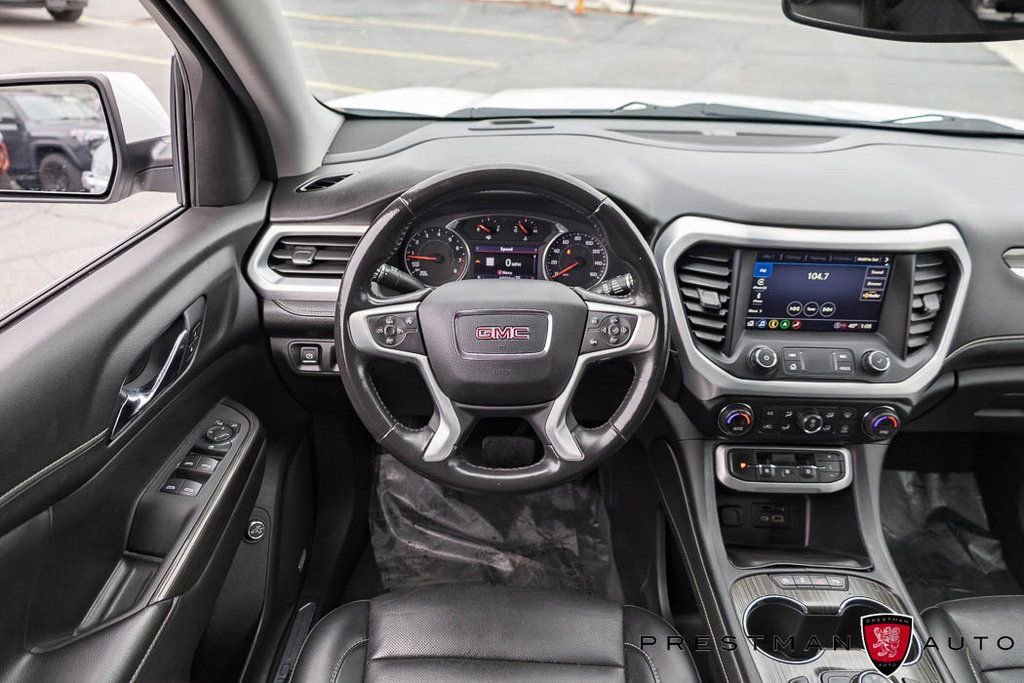 Used 2021 GMC Acadia SLT image 2