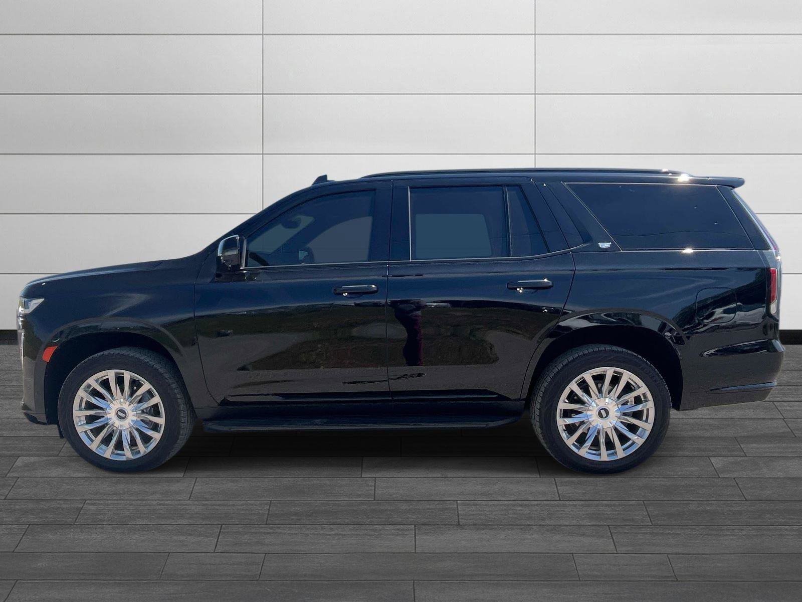 Used 2021 Cadillac Escalade Premium Luxury AWD/4WD image 6
